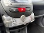 Toyota Aygo 1.0-12V Dynamic | AIRCO | LICHTMETAAL | NW APK | RIJKLAARPRIJS |