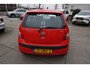 Hyundai i10 1.1i 66 pk