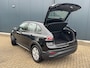 Volkswagen Taigo 1.0 TSI Automaat Life * Navigatie * Parkeersensoren * Adaptieve Cruise Control *