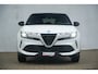 Alfa Romeo Junior 1.2 Turbo 136 PK Ibrida Speciale | Techno | Camera | Navi | Carp