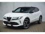Alfa Romeo Junior 1.2 Turbo 136 PK Ibrida Speciale | Techno | Camera | Navi | Carp