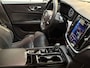 Volvo V60 2.0 T6 Recharge AWD R-Design Panoramadak HUD Trekhaak ACC