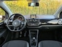 Volkswagen Up! 1.0 high up! | Navigatie | Parkeersensor | CruiseControl