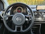Volkswagen Up! 1.0 high up! | Navigatie | Parkeersensor | CruiseControl