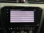 Volkswagen Passat Variant 1.4 TSI PHEV GTE Business 17"/Virtual Cockpit/Camera/Stoelverwarming/Adaptieve cruise/Apple Carplay & Android Auto