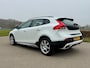 Volvo V40 Cross Country 2.0 D4 Nordic+ Automaat Panodak Leder Clima Stoelverwarming Trekhaak PDC Camera NAP Perfect Onderhouden