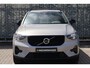 Volvo XC40 1.5 T4 Plug-in Hybrid Plus Dark | Plug-in Hybrid (PHEV) | Facelift | Panoramadak | Harman Kardon audio | Elektrische stoelverstelling | Stoel- en stuurverwarming | Cruise control | Navigatie | Apple Carplay / Android Auto |