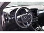 Volvo XC40 1.5 T4 Plug-in Hybrid Plus Dark | Plug-in Hybrid (PHEV) | Facelift | Panoramadak | Harman Kardon audio | Elektrische stoelverstelling | Stoel- en stuurverwarming | Cruise control | Navigatie | Apple Carplay / Android Auto |