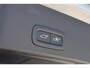 Volvo XC40 1.5 T4 Plug-in Hybrid Plus Dark | Plug-in Hybrid (PHEV) | Facelift | Panoramadak | Harman Kardon audio | Elektrische stoelverstelling | Stoel- en stuurverwarming | Cruise control | Navigatie | Apple Carplay / Android Auto |