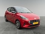 Hyundai i10 5-deurs Premium 1.0 i-Motion 67pk | DAKKLEUR ZWART | CLIMA | NAVI | APPLE CARPLAY / ANDROID AUTO | 16'' BICOLOR LM-VELGEN | CAMERA |