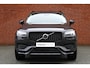 Volvo XC90 T8 AUT8 456PK AWD Ultimate Dark | Luchtvering | 360 Graden Camera | Standkachel | Panoramadak | Harman/Kardon | Semi Elektrische Trekhaak | Elektrische Verstelbare Voorstoelen | Apple Carplay