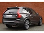 Volvo XC90 T8 AUT8 456PK AWD Ultimate Dark | Luchtvering | 360 Graden Camera | Standkachel | Panoramadak | Harman/Kardon | Semi Elektrische Trekhaak | Elektrische Verstelbare Voorstoelen | Apple Carplay