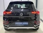 Volkswagen T-Roc 1.5 TSI Style Automaat / Navigatie full map / Lederen interieur / Elektrische stoelen / Memory / etc..