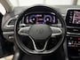 Volkswagen T-Roc 1.5 TSI Style Automaat / Navigatie full map / Lederen interieur / Elektrische stoelen / Memory / etc..