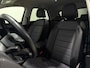 Volkswagen T-Roc 1.5 TSI Style Automaat / Navigatie full map / Lederen interieur / Elektrische stoelen / Memory / etc..