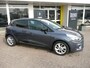 Renault Clio TCe 90 5drs. Limited PARK ASSIST ACHTER/ PACK COMFORT/ PACK ELECTRIC/ LM VELGEN MET 4 SEIZOENSBANDEN/ PRIVACY GLAS ACHTER/ ETC..  ALTIJD DEALER ONDERHOUDEN! RIJKLAAR!