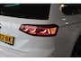 Volkswagen Passat Variant 1.4 TSI PHEV GTE Business Trekhaak | Pano | Virtual Cockpit | Leder | Keyless | 360° Camera | LED Matrix | Memory | Carplay | 18" LMV | PDC V+A