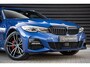 BMW 3-Serie Touring 330i xDrive M Sport / PANORAMADAK / HUD / 360 CAMERA / ALCANTARA