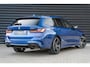 BMW 3-Serie Touring 330i xDrive M Sport / PANORAMADAK / HUD / 360 CAMERA / ALCANTARA