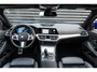 BMW 3-Serie Touring 330i xDrive M Sport / PANORAMADAK / HUD / 360 CAMERA / ALCANTARA