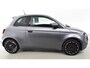 Fiat 500 Icon 42 kWh Long Range keyless entry, tr contr, cruise c, airco, verkeersbord herk, multymedia, apple carplay 17 inc velgen, esp, esc, electro motor 87 KW. 42 KWH accu!