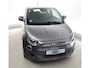 Fiat 500 Icon 42 kWh Long Range keyless entry, tr contr, cruise c, airco, verkeersbord herk, multymedia, apple carplay 17 inc velgen, esp, esc, electro motor 87 KW. 42 KWH accu!