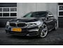 BMW 5-Serie Touring M550d 400pk xDrive High Executive M-Sportpakket /BTW-Auto/ Led-Koplamp/ Leder/ Sport-Stoelen/ Stoel.Verw/ Head-Up/ Keyless/ Harman&Kardon/ 360-Camera/ 20'' LMV
