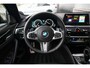 BMW 5-Serie Touring M550d 400pk xDrive High Executive M-Sportpakket /BTW-Auto/ Led-Koplamp/ Leder/ Sport-Stoelen/ Stoel.Verw/ Head-Up/ Keyless/ Harman&Kardon/ 360-Camera/ 20'' LMV
