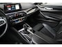 BMW 5-Serie Touring M550d 400pk xDrive High Executive M-Sportpakket /BTW-Auto/ Led-Koplamp/ Leder/ Sport-Stoelen/ Stoel.Verw/ Head-Up/ Keyless/ Harman&Kardon/ 360-Camera/ 20'' LMV
