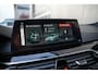 BMW 5-Serie Touring M550d 400pk xDrive High Executive M-Sportpakket /BTW-Auto/ Led-Koplamp/ Leder/ Sport-Stoelen/ Stoel.Verw/ Head-Up/ Keyless/ Harman&Kardon/ 360-Camera/ 20'' LMV