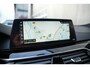 BMW 5-Serie Touring M550d 400pk xDrive High Executive M-Sportpakket /BTW-Auto/ Led-Koplamp/ Leder/ Sport-Stoelen/ Stoel.Verw/ Head-Up/ Keyless/ Harman&Kardon/ 360-Camera/ 20'' LMV
