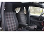 Volkswagen Up! 1.0 TSI GTI Achteruitrijcamera, Stoelverwarming, Parkeersens. A, Panoramadak, Beats Audio, Cruise control, Climate control, 17" LMV