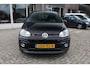 Volkswagen Up! 1.0 TSI GTI Achteruitrijcamera, Stoelverwarming, Parkeersens. A, Panoramadak, Beats Audio, Cruise control, Climate control, 17" LMV