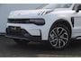 Lynk & Co 01 276PK Automaat Core / Adaptieve cruise control / Stoel - en stuurwielverwarming / Parkeersensoren / Achteruitrijcamera / Apple carplay / Trekhaak / Metallic lak / 19" lichtmetalen velgen