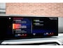 BMW 3-Serie Touring 330e M-Sport Brooklyn Pano HUD 19inch HiFi