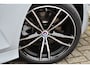 BMW 3-Serie Touring 330e M-Sport Brooklyn Pano HUD 19inch HiFi