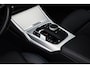BMW 3-Serie Touring 330e M-Sport Brooklyn Pano HUD 19inch HiFi