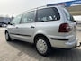 Volkswagen Sharan 2.0 Trendline, 7 persoons, climatronic, cruisecontrol, trekhaak, isofix.