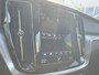 Volvo V60 Plug-in Hybrid T6 AWD Inscription Expression | Trekhaak | FOUR-C adaptieve dempers | Adaptieve cruise control | Gelamineerde zijruiten | Actieve LED koplampen | Achteruitrijcamera | Parkeersensoren voor + achter | Dode hoek detectie BLIS | Getint glas |