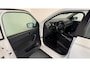 Skoda Fabia 1.2 TSI Ambition | NL-AUTO | DEALER OND. | PARKEER SEN. | NAVI |