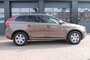 Volvo XC60 2.0 T5 FWD MOMENTUM Automaat  Stoelverwarming / Trekhaak