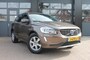 Volvo XC60 2.0 T5 FWD MOMENTUM Automaat  Stoelverwarming / Trekhaak