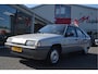 Citroën BX 1.6 Trekhaak | Radio | Centrale deurvergrendeling | elektrische ramen