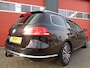 Volkswagen Passat Variant 1.4 TSI Highline BlueMotion 122PK Clima Navi Cruise LMV Trekhaak NL-Auto 6-BAK