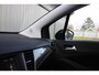 Opel Crossland 1.2T 130pk Design Tech Automaat | Climate control | Navigatie via Apple / Android | Winterpack | Lm velgen |