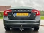 Volvo S60 1.6 T4 Kinetic Automaat / 2e Eigenaar / Navigatie / Clima / Trekhaak / Goed Onderhouden / NAP