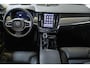 Volvo V90 T8 Plug-in hybrid AWD Ultra Dark | Bowers & Wilkins Premium Audio | Luchtvering | Gelamineerde zijruiten | Semi-Electrische wegklapbare trekhaak | 20" Lichtmetalen velgen | Massage in voorstoelen | Stoelventilatie | Stoelverwarming | 360° Parkeercamera
