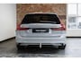 Volvo V90 T8 Plug-in hybrid AWD Ultra Dark | Bowers & Wilkins Premium Audio | Luchtvering | Gelamineerde zijruiten | Semi-Electrische wegklapbare trekhaak | 20" Lichtmetalen velgen | Massage in voorstoelen | Stoelventilatie | Stoelverwarming | 360° Parkeercamera