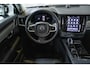 Volvo V90 T8 Plug-in hybrid AWD Ultra Dark | Bowers & Wilkins Premium Audio | Luchtvering | Gelamineerde zijruiten | Semi-Electrische wegklapbare trekhaak | 20" Lichtmetalen velgen | Massage in voorstoelen | Stoelventilatie | Stoelverwarming | 360° Parkeercamera