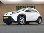 Toyota Aygo X 1.0 VVT-i MT Play - ORIGINEEL NEDERLANDSE AUTO - APPLE CARPLAY/ANDROID AUTO - AIRCO - MULTIMEDIAVOORBEREIDING - CRUISE CONTROL - ACHTERUITRIJCAMERA - LICHTSENSOR -